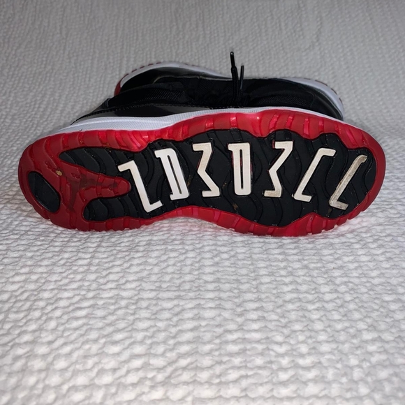 Shoes - Picture 7 of 7